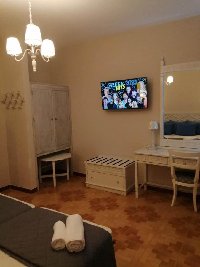 Dionisia Apartments 8 克法洛斯 外观 照片
