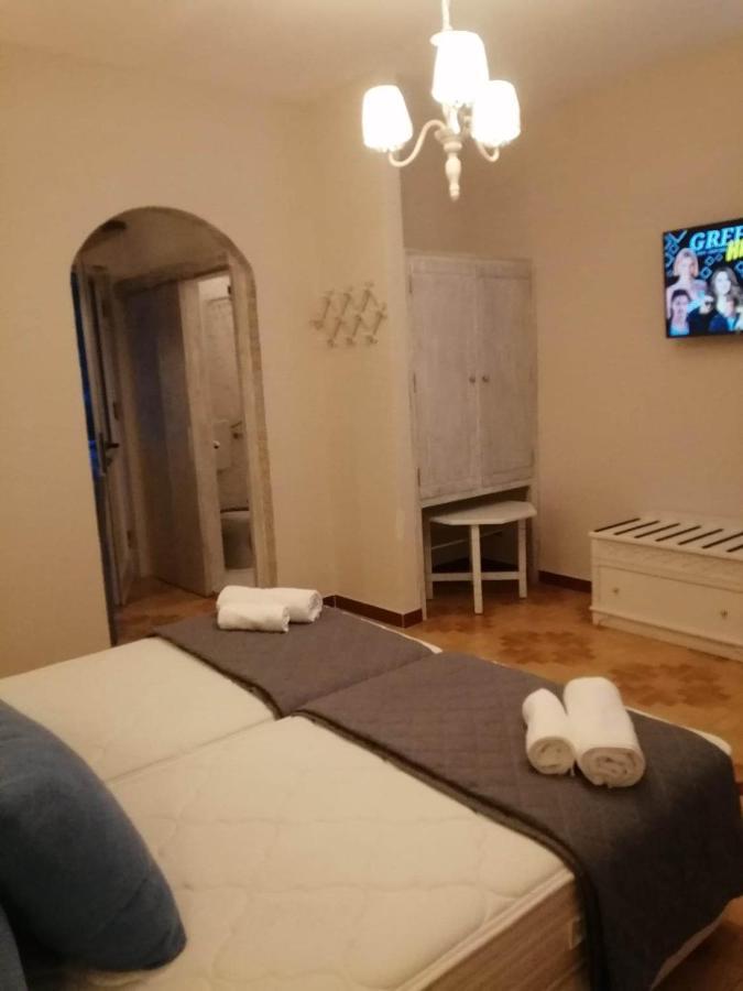 Dionisia Apartments 8 克法洛斯 外观 照片