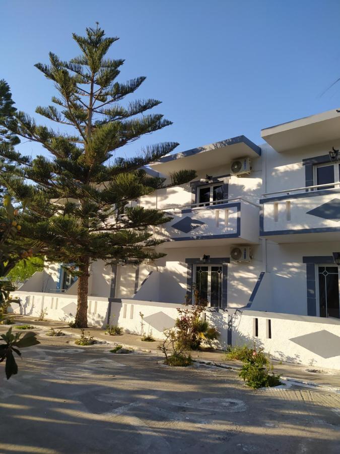 Dionisia Apartments 8 克法洛斯 外观 照片
